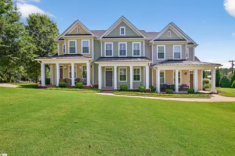 9 Shadwell St, Greenville, SC 29607