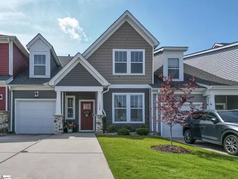 1128 Cobbler Ln, Boiling Springs, SC 29316