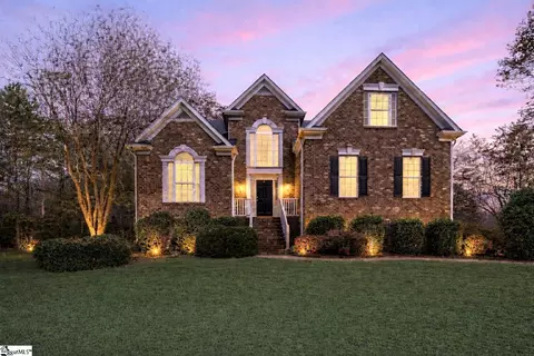 100 Yorkswell Ln, Greenville, SC 29607
