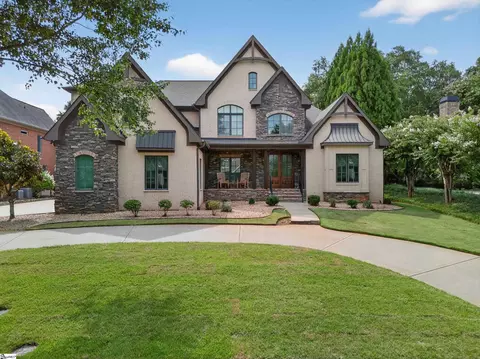 6 London Ct, Greer, SC 29650