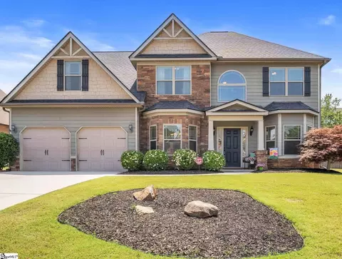 354 Harkins Bluff Dr, Greer, SC 29651