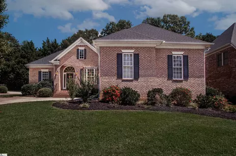 205 Waverly Hall Ln, Simpsonville, SC 29681