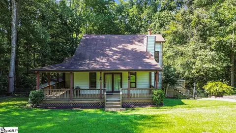 403 Park West Cir, Easley, SC 29642