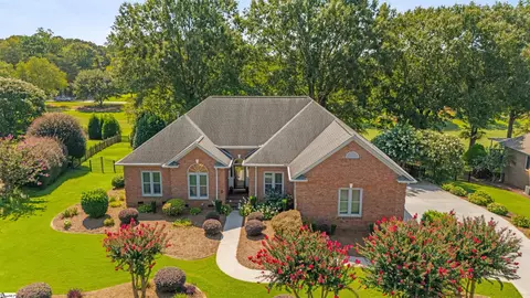 247 River Falls Dr, Duncan, SC 29334