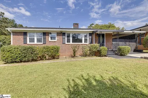 24 Maudie St, Greenville, SC 29605