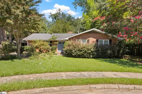 23 Richwood Dr, Greenville, SC 29607