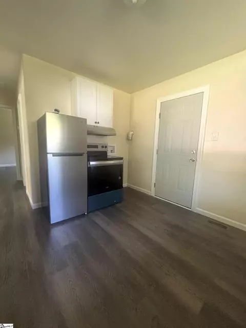 Kitchen - 910 E Whitner St, Anderson, SC 29624 photo 1 of 1