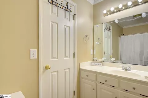 Bath - 116 Halifax Rd, Easley, SC 29640 photo 3 of 5
