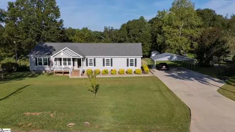 3521 River Rd, Piedmont, SC 29673