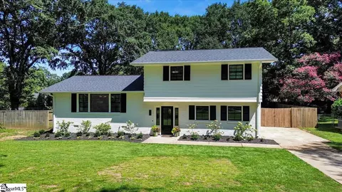 609 Don Dr, Greenville, SC 29607