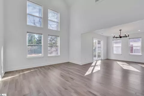 Living - 322 E Bearden St, Greer, SC 29651 photo 2 of 2
