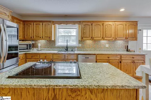 Kitchen - 340 Adger Rd, Easley, SC 29642 photo 2 of 2