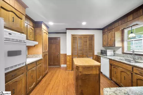 12 Lantern Dr, Greer, SC 29651 photo 10