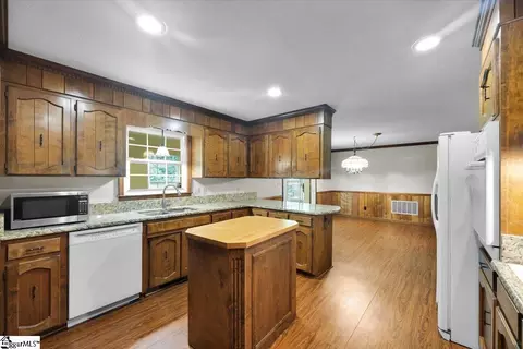 12 Lantern Dr, Greer, SC 29651 photo 11