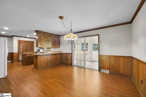 12 Lantern Dr, Greer, SC 29651 photo 9