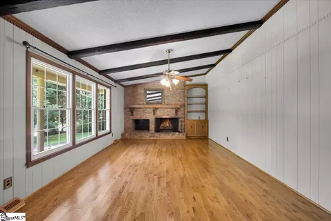 12 Lantern Dr, Greer, SC 29651 photo 5