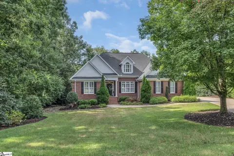 121 Linkside Dr, Taylors, SC 29687