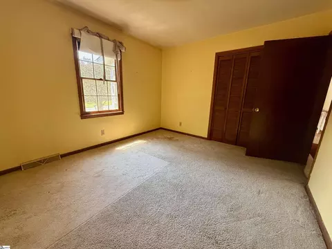 Bedroom - 3541 Brown Rd, Greer, SC 29651 photo 4 of 4