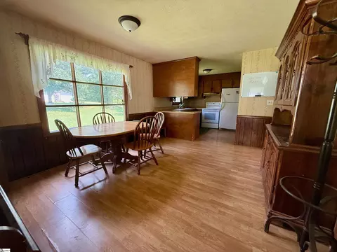 Dining - 3541 Brown Rd, Greer, SC 29651 photo 1 of 1