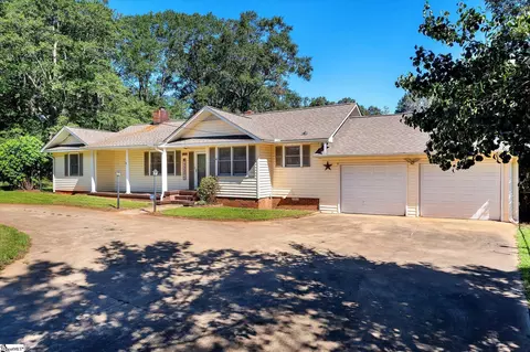 115 Tripp St, Williamston, SC 29697 photo 2