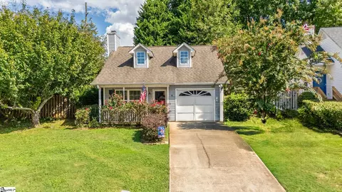 6 Pecan Grove Ct, Travelers Rest, SC 29690