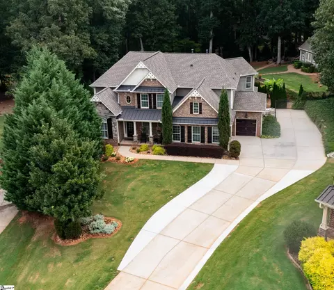 108 Chanbury Ct, Greer, SC 29650