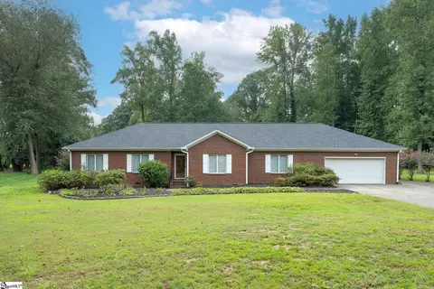 308 Seabury Dr, Greenville, SC 29615