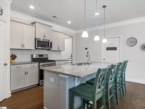 5 Yellow Fox Rd, Greer, SC 29650 photo 9