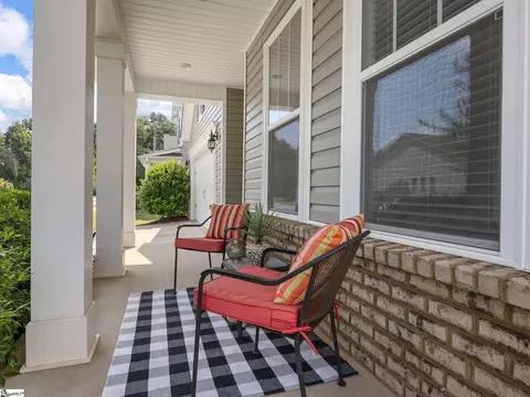 5 Yellow Fox Rd, Greer, SC 29650 photo 3