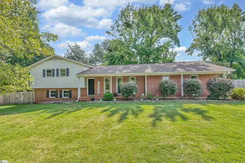 124 Holly Cir, Lyman, SC 29365