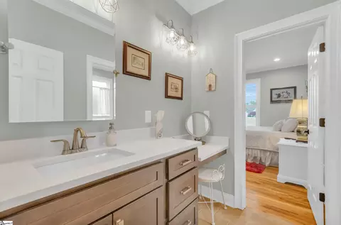 Bath - 1020 Reedy Fork Rd, Pelzer, SC 29669 photo 3 of 6