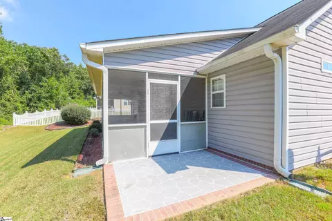 Exterior - 120 Rounded Wing Dr, Easley, SC 29642 photo 5 of 8