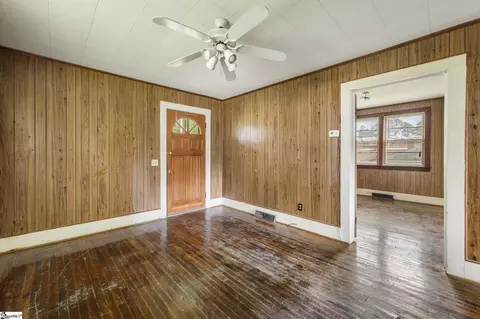Living - 107 Cobb St, Easley, SC 29640 photo 2 of 2