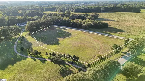 898 Fork Shoals Rd, Simpsonville, SC 29680