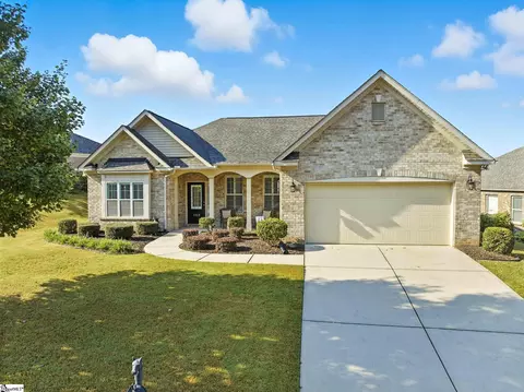 109 Macintyre St, Simpsonville, SC 29680