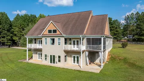 842 Dunklin Bridge Rd, Fountain Inn, SC 29644