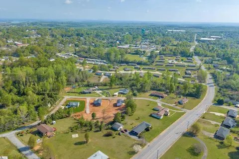 536 E South 5th St, Seneca, SC 29678 photo 31