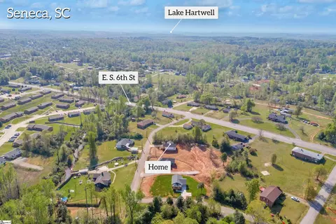 536 E South 5th St, Seneca, SC 29678 photo 35