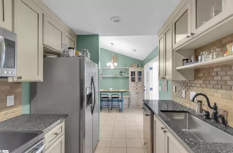Kitchen - 107 Jasmine Ln, Pendleton, SC 29670 photo 3 of 3