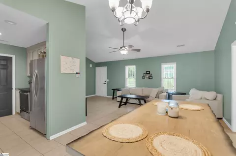 Entry Way - 107 Jasmine Ln, Pendleton, SC 29670 photo 3 of 3