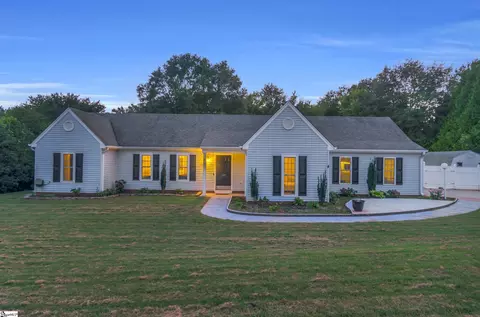 107 Jasmine Ln, Pendleton, SC 29670