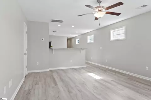 Living - 207 Royal Way, Pendleton, SC 29670 photo 2 of 2