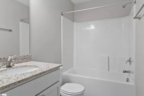 Bath - 207 Royal Way, Pendleton, SC 29670 photo 3 of 3