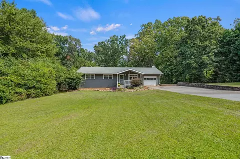 210 Sundown Dr, Pickens, SC 29671