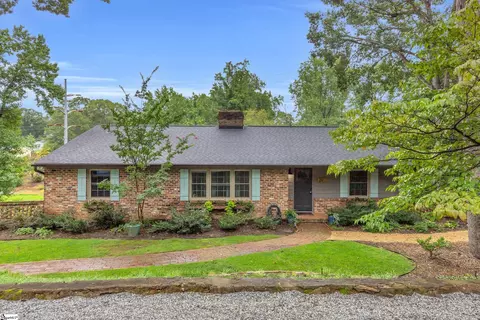 37 Arbutus Trl, Greenville, SC 29607
