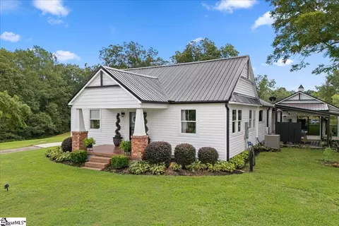 Exterior - 730 Ruby Ln, Walhalla, SC 29691 photo 8 of 13