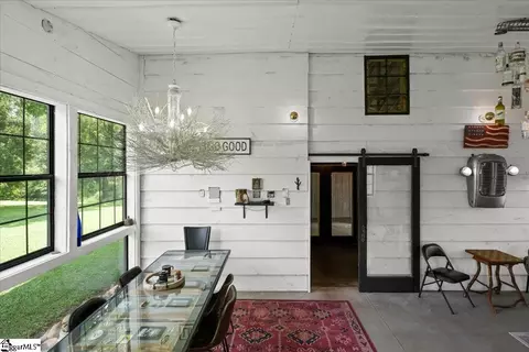 Dining - 730 Ruby Ln, Walhalla, SC 29691 photo 4 of 4