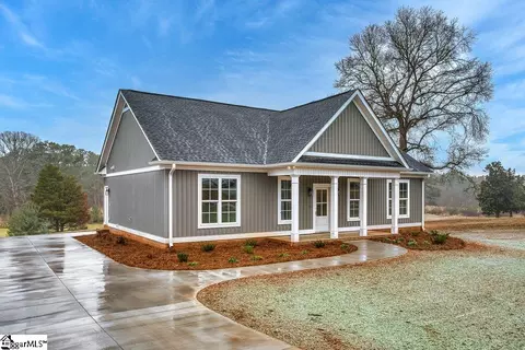 245 Fairwood Blvd, Union, SC 29379