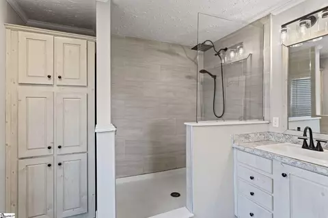 115 Lesley Rd, Pelzer, SC 29669 photo 16