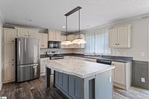 115 Lesley Rd, Pelzer, SC 29669 photo 9